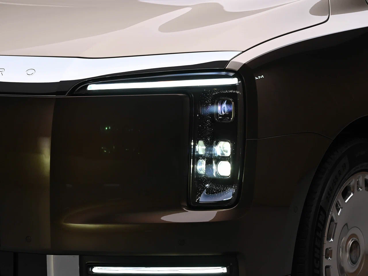 Maextro V800 - SECRETCARS
