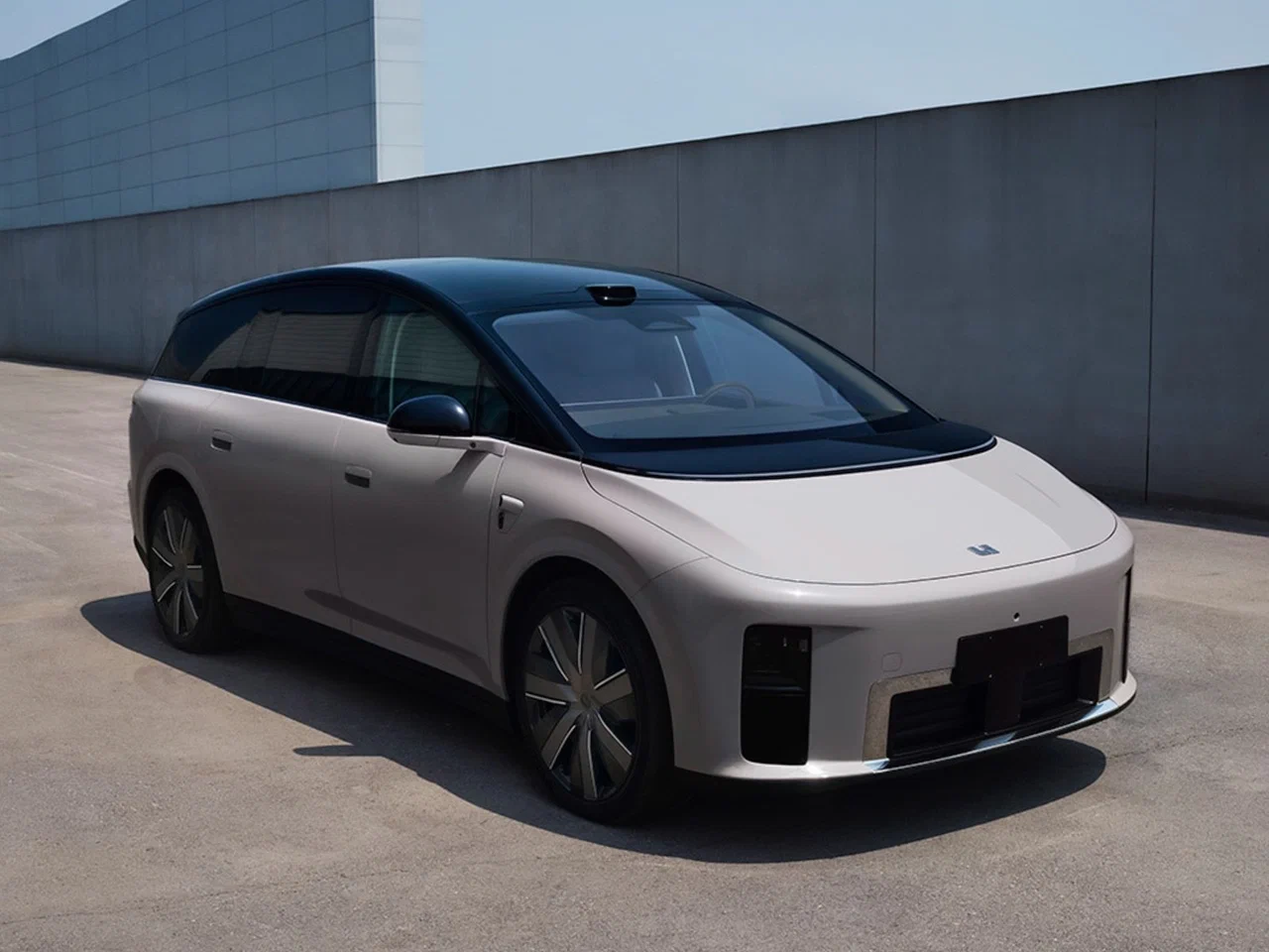 Lixiang i9 - SECRETCARS