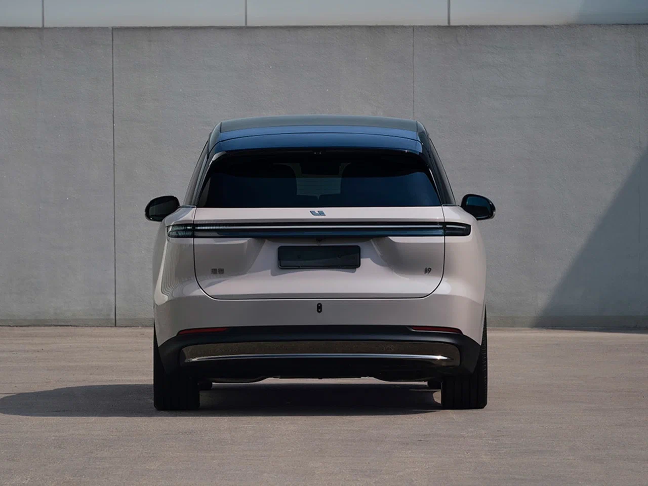 Lixiang i9 - SECRETCARS